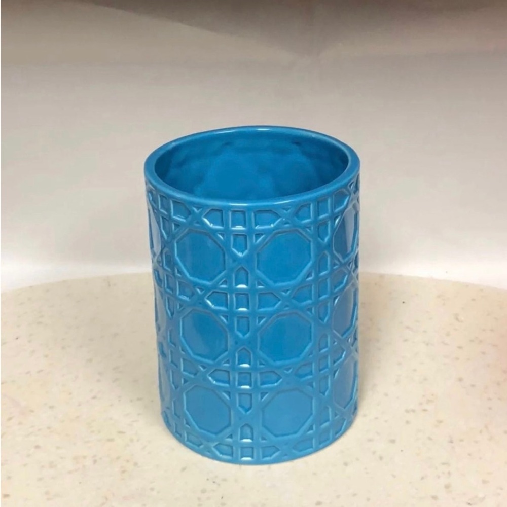 Hallmark Flower Octagonal design ceramic vase
